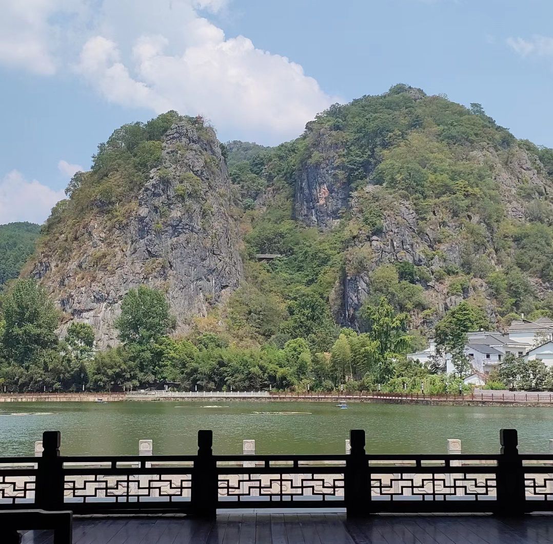 洪岩仙境·地下瓷世界旅行图片 2