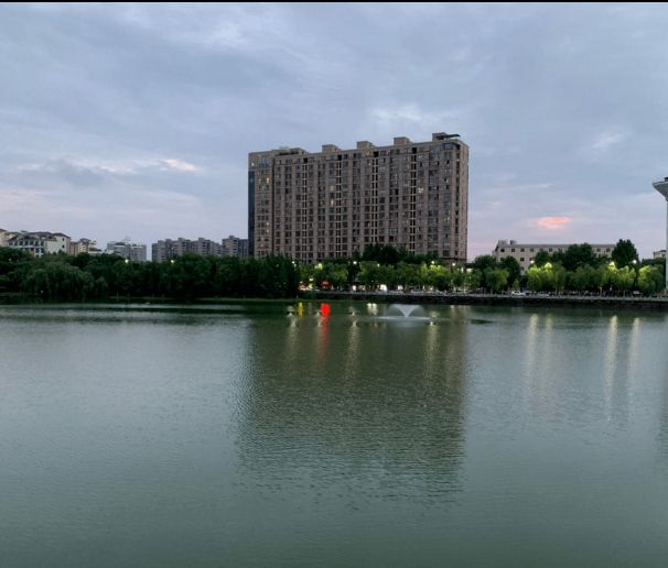 天湖公园旅行图片 1