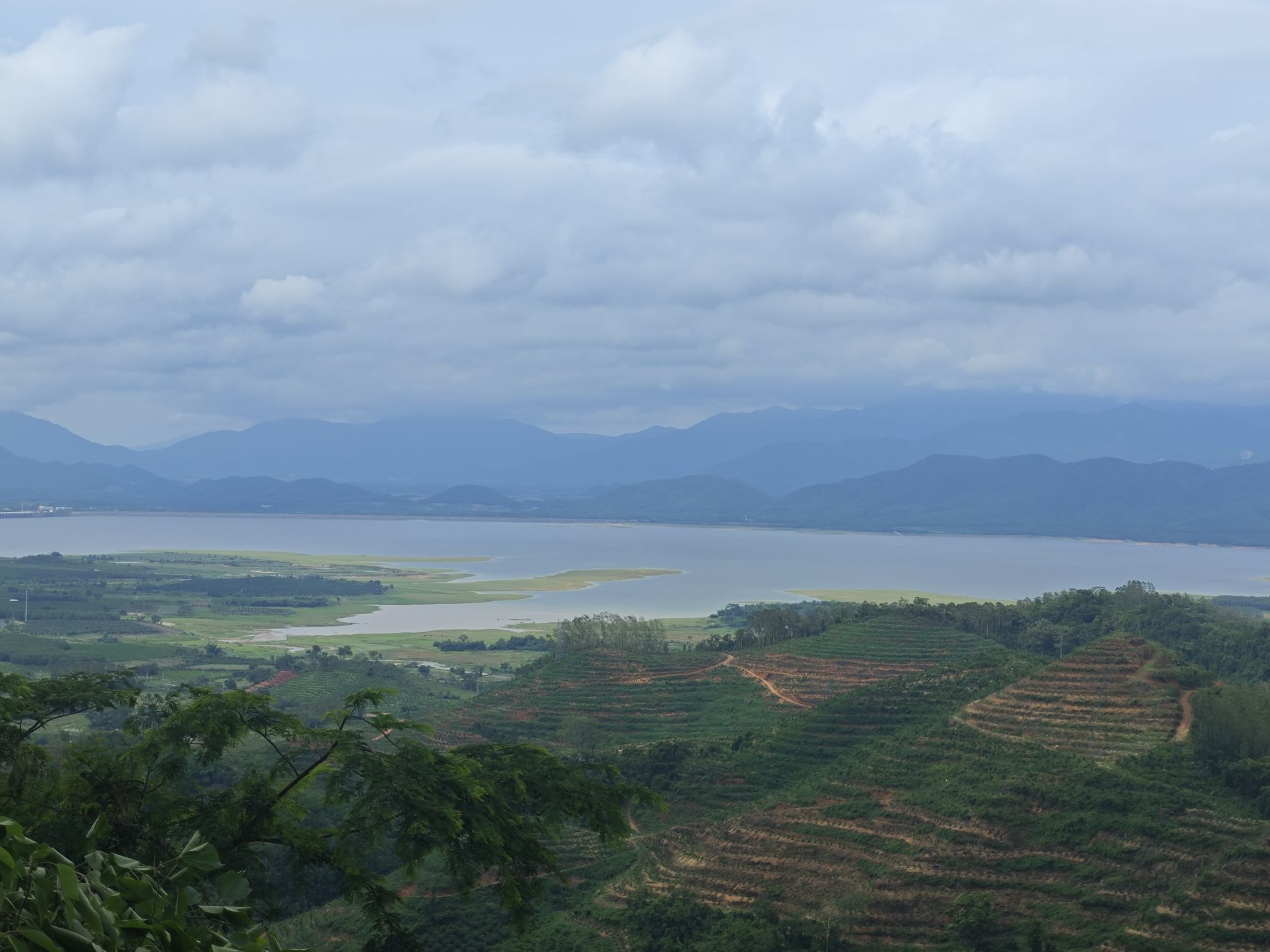 玉龙山观景台
