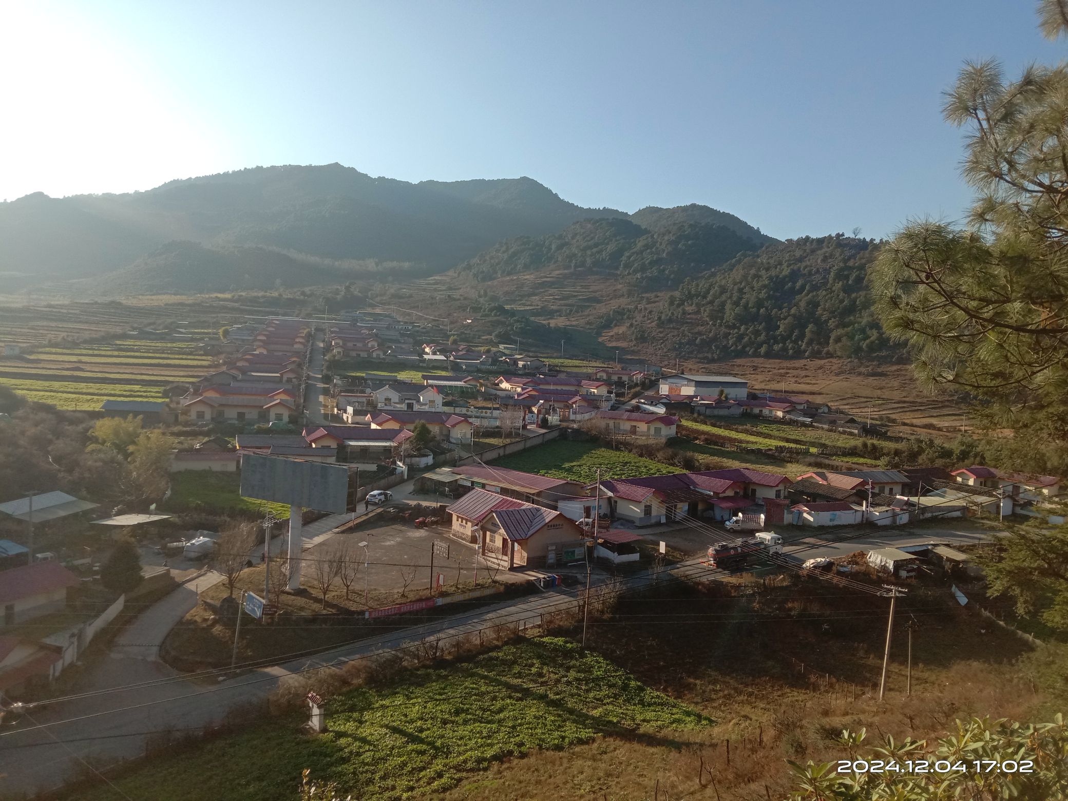 攀西大裂谷格萨拉生态旅游区旅行图片 1