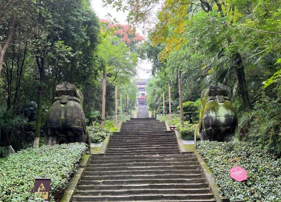 西山广场旅行图片 3
