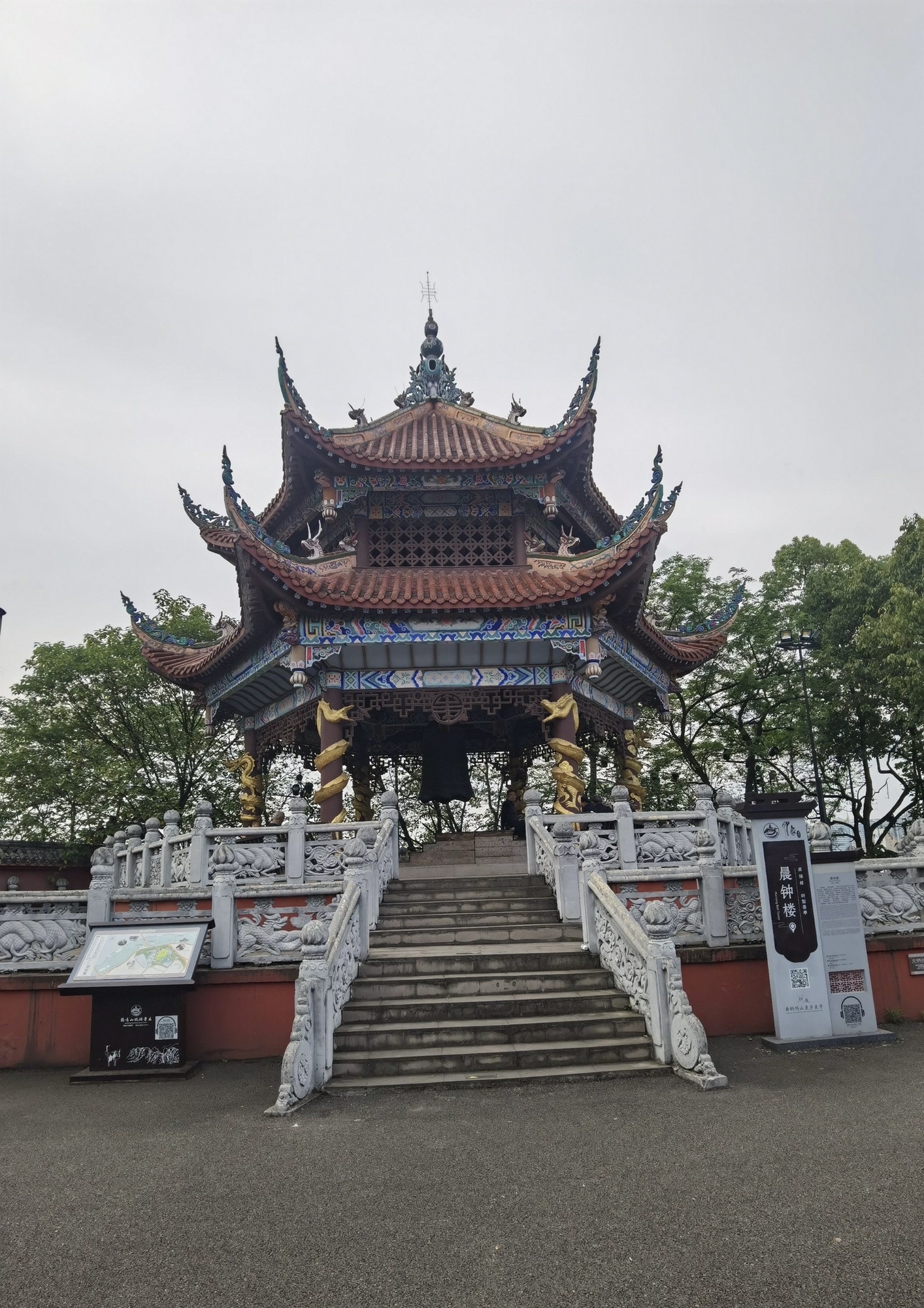 白塔公园旅行图片 2
