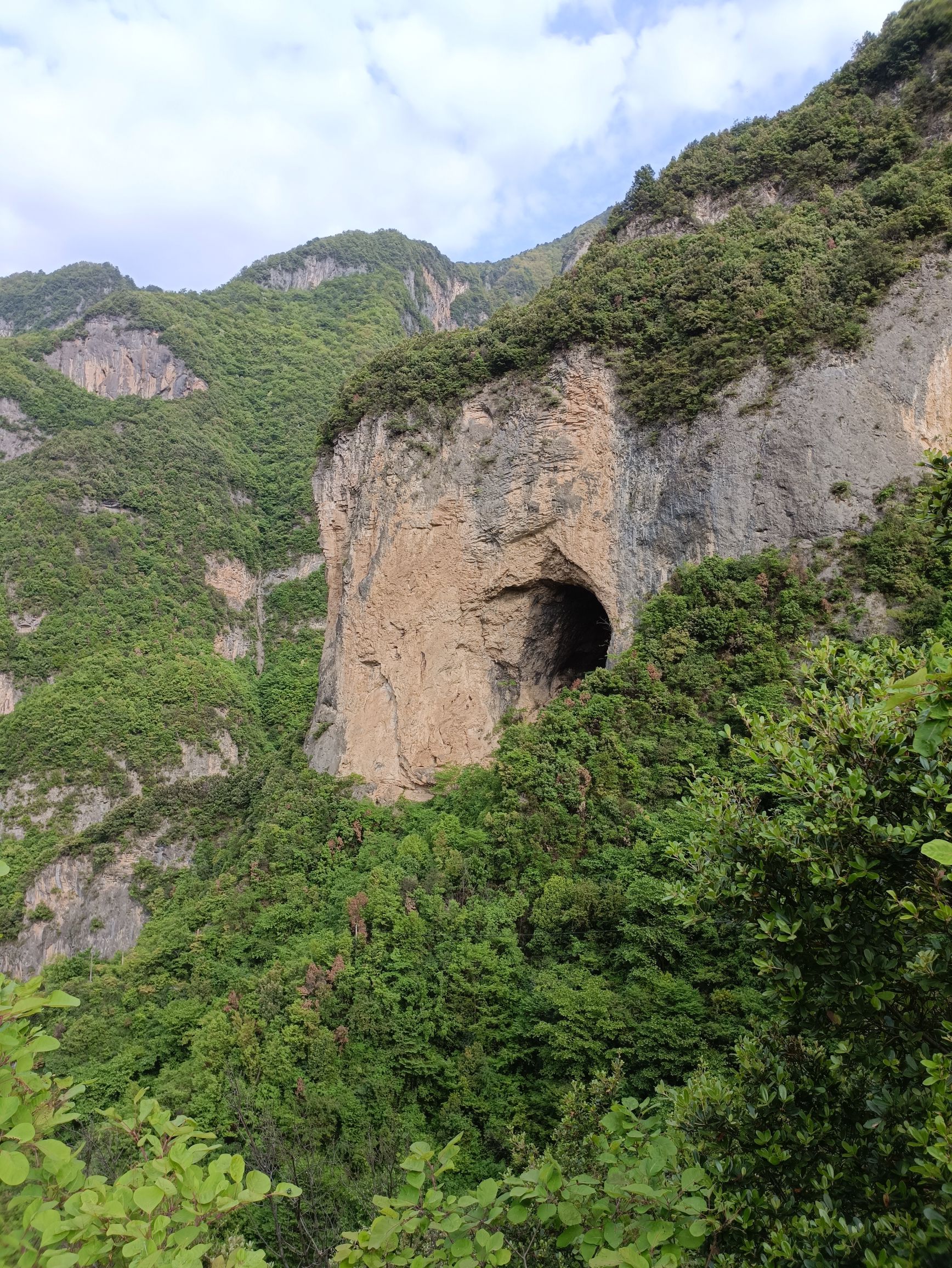鱼泉山风景名胜区旅行图片 3