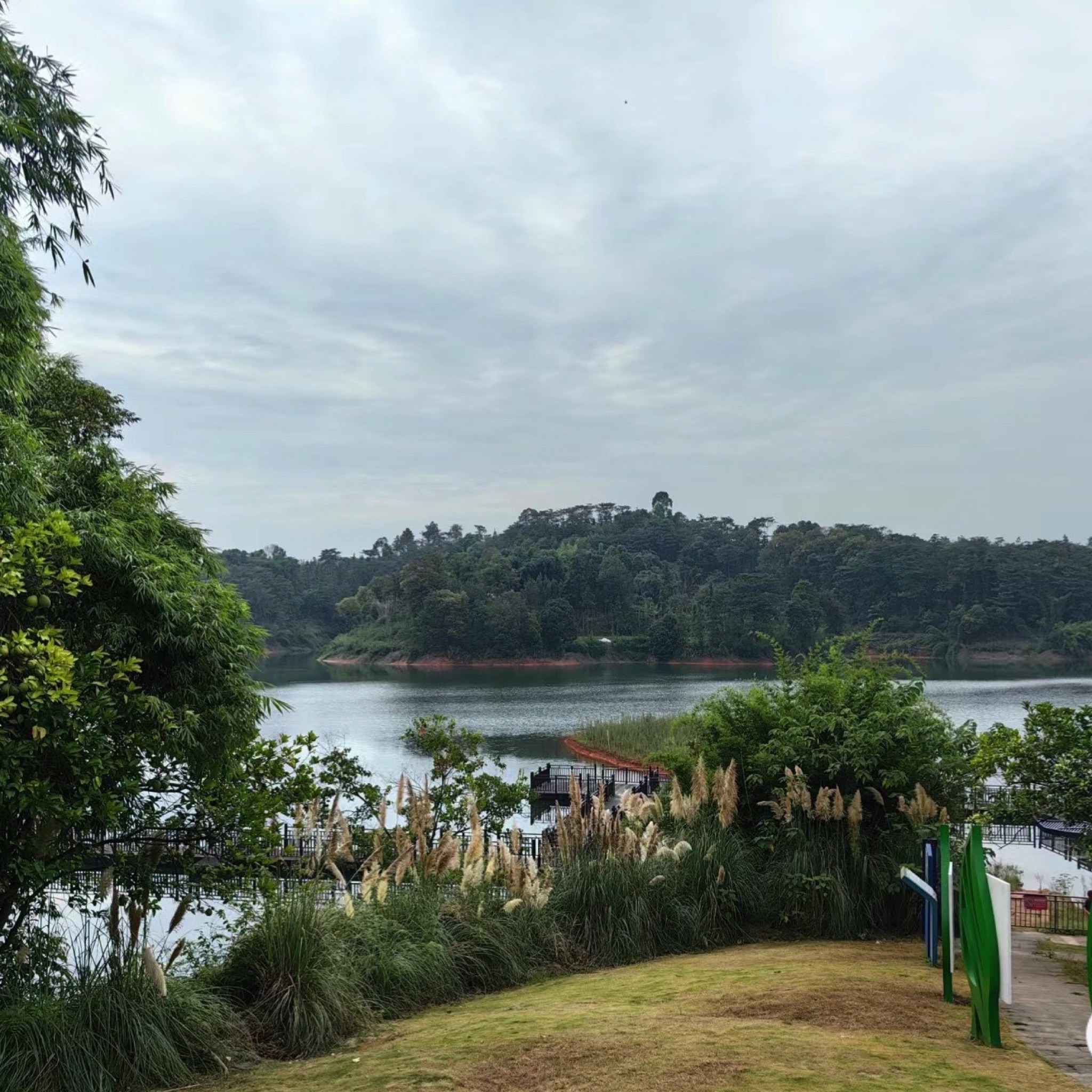 凤凰湖风景区旅行图片 3