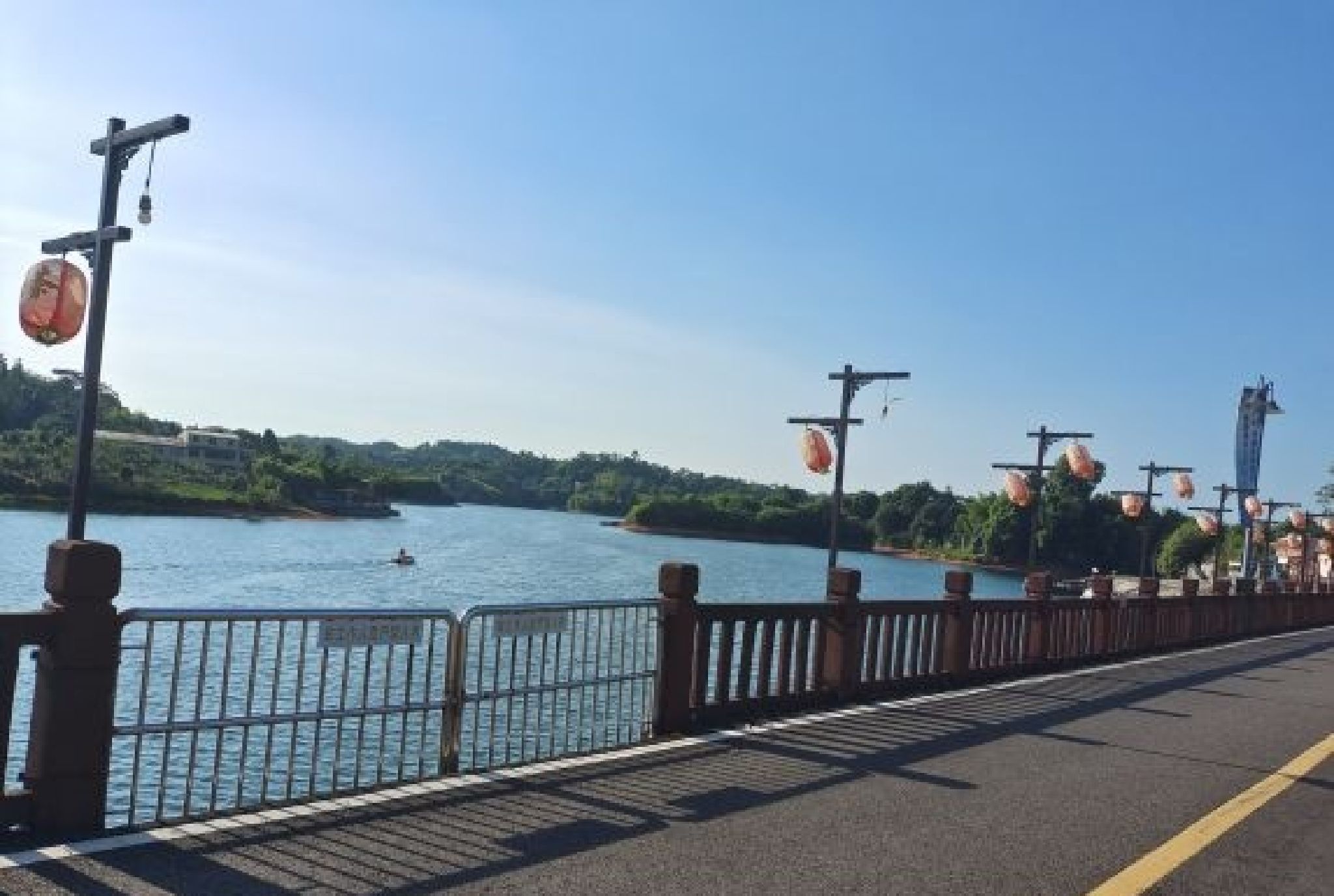 凤凰湖风景区旅行图片 1