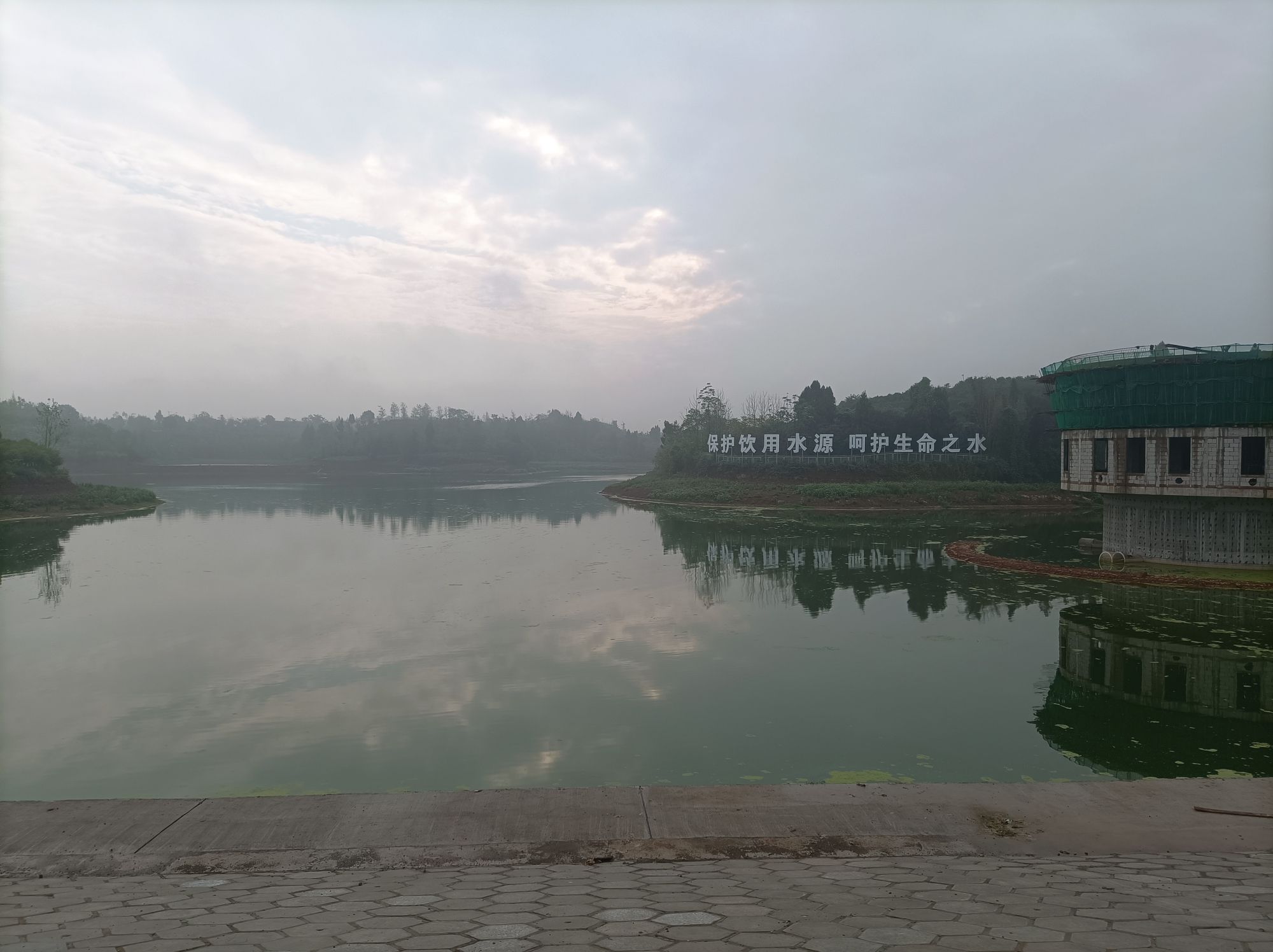 鲤鱼湖旅行图片 3