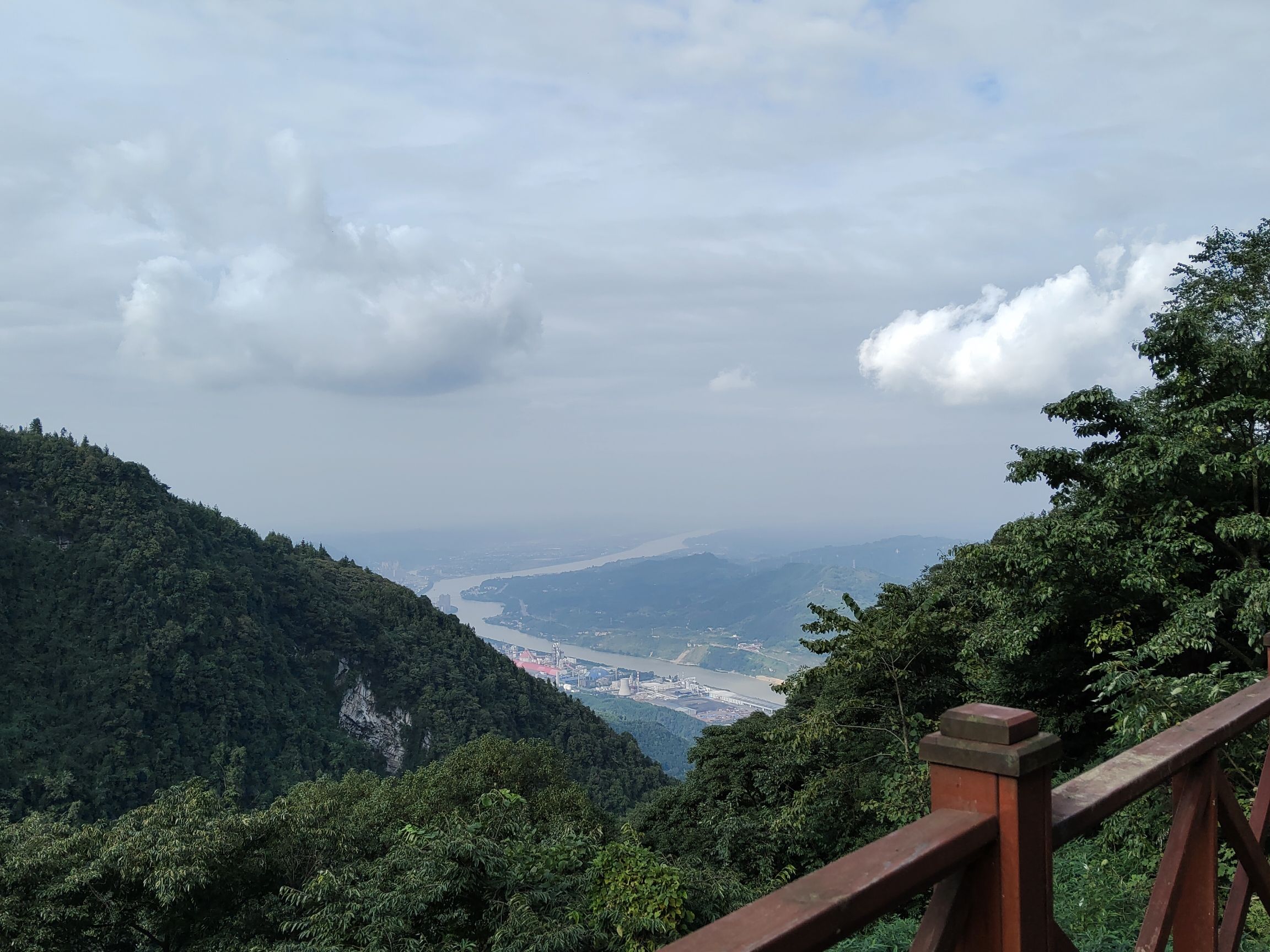 沙湾美女峰森林公园(暂停开放)旅行图片 1