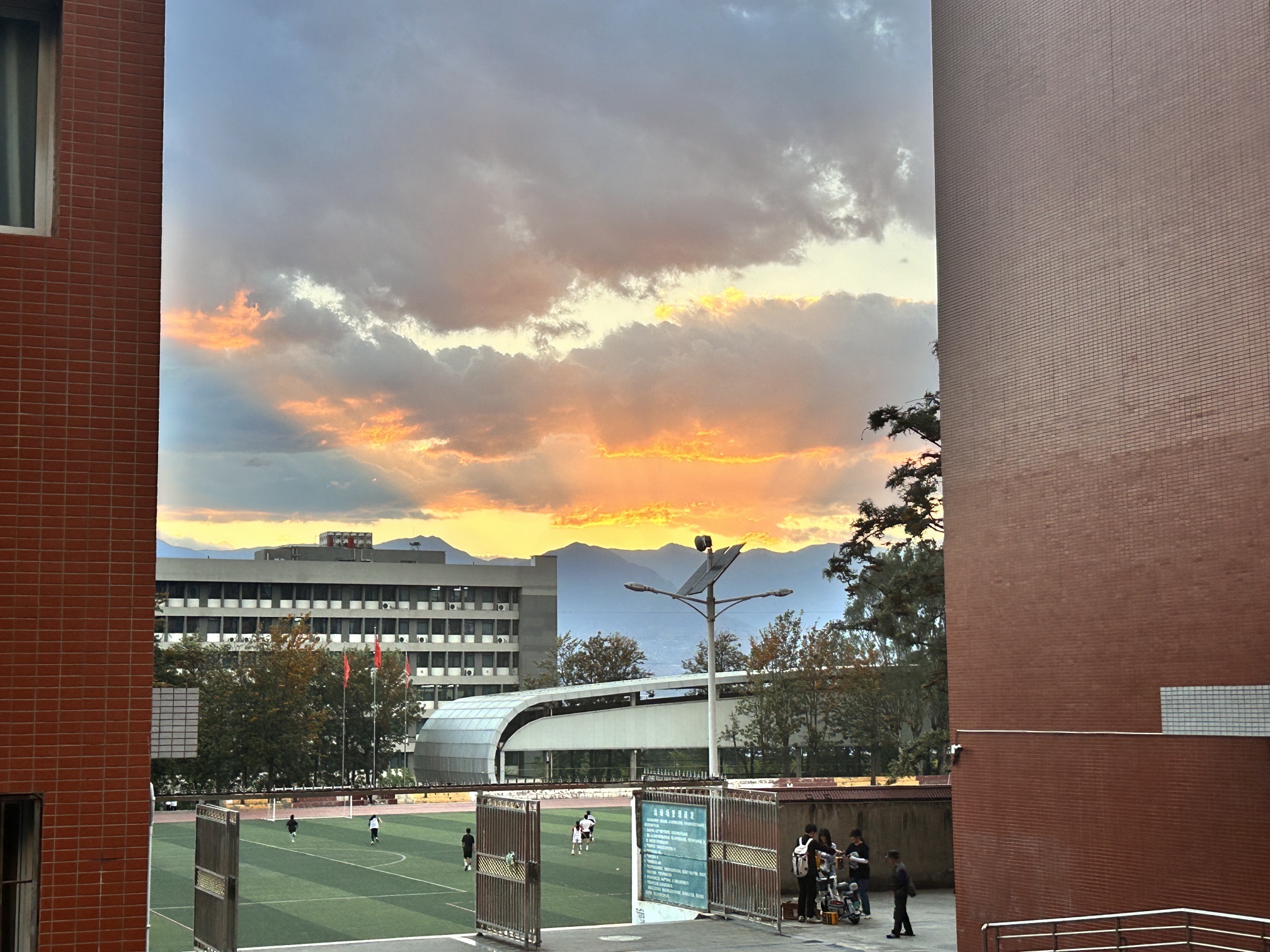 西昌学院(安宁校区)