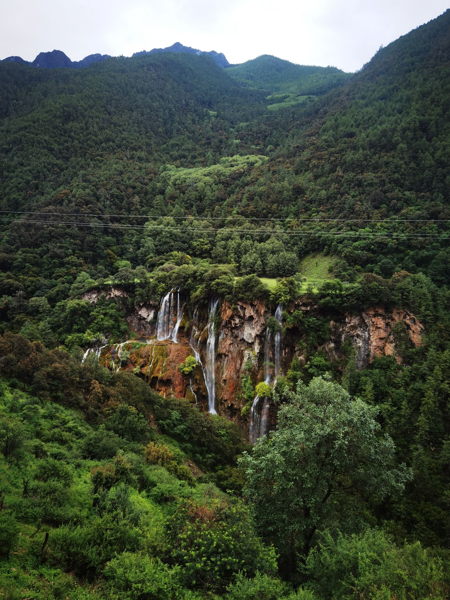 云南堡瀑布旅行图片 2