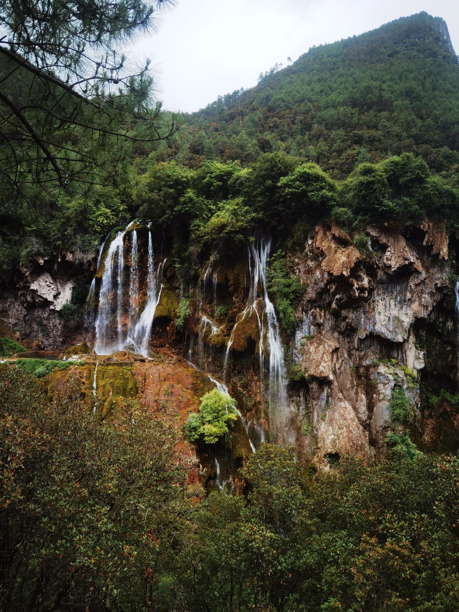 云南堡瀑布旅行图片 3