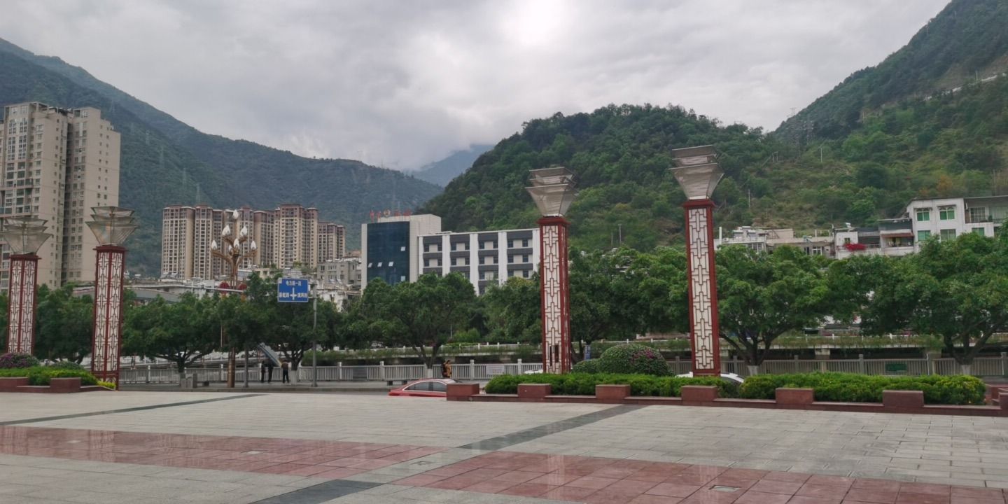 石棉世纪广场旅行图片 2