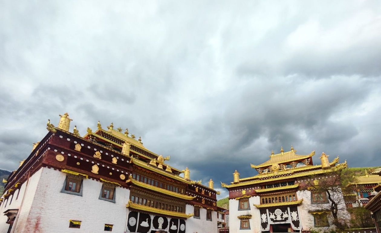 贡嘎郎吉岭寺实景照片