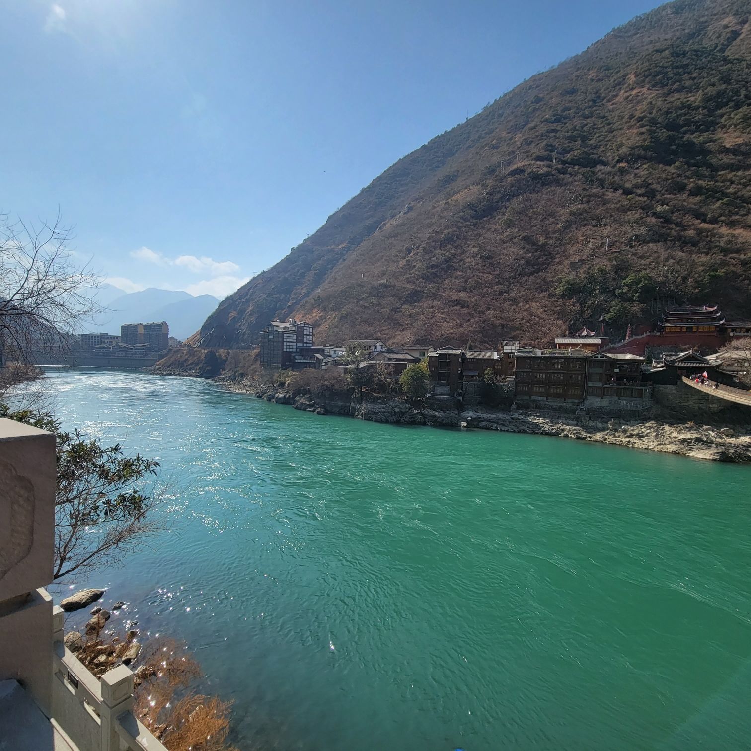 泸定桥广场旅行图片 2