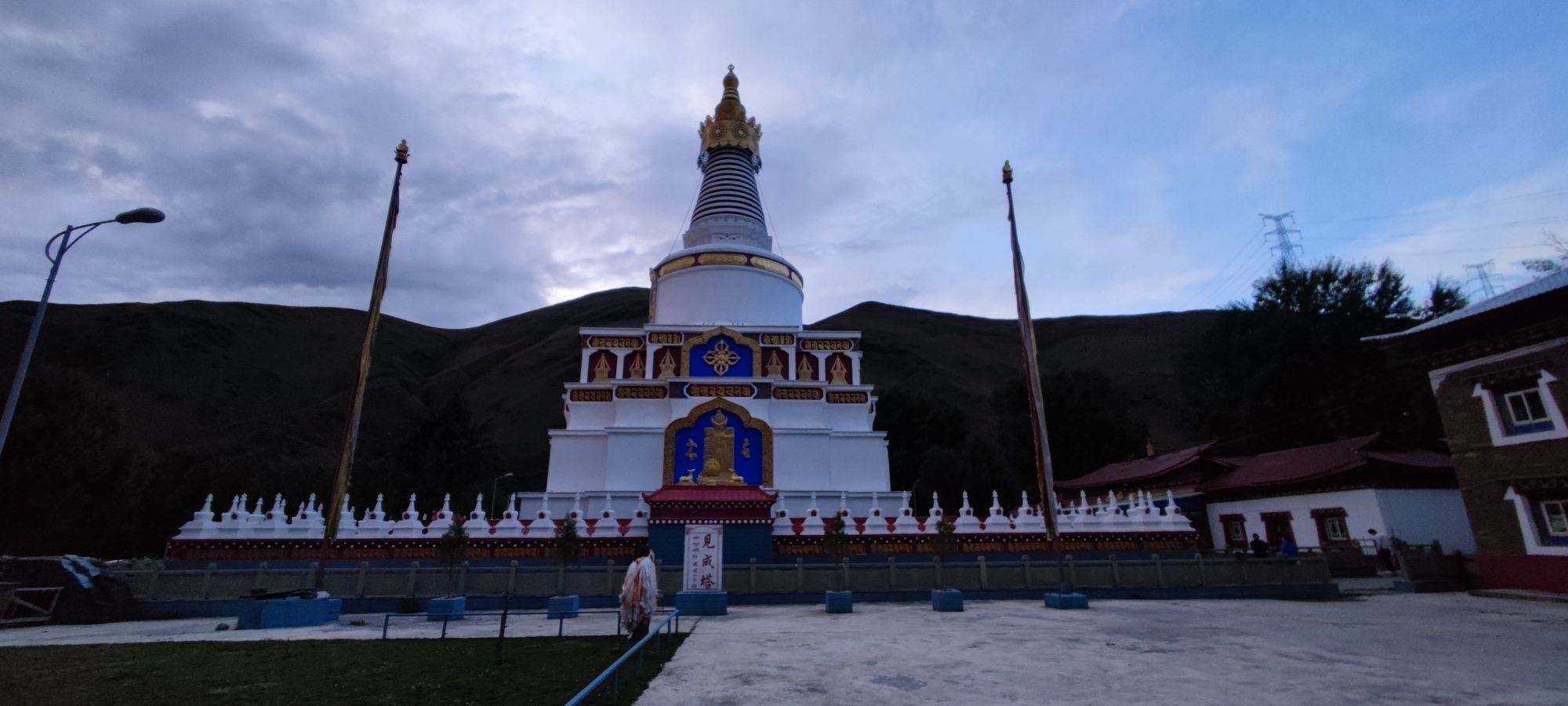 木雅白塔旅行图片 1