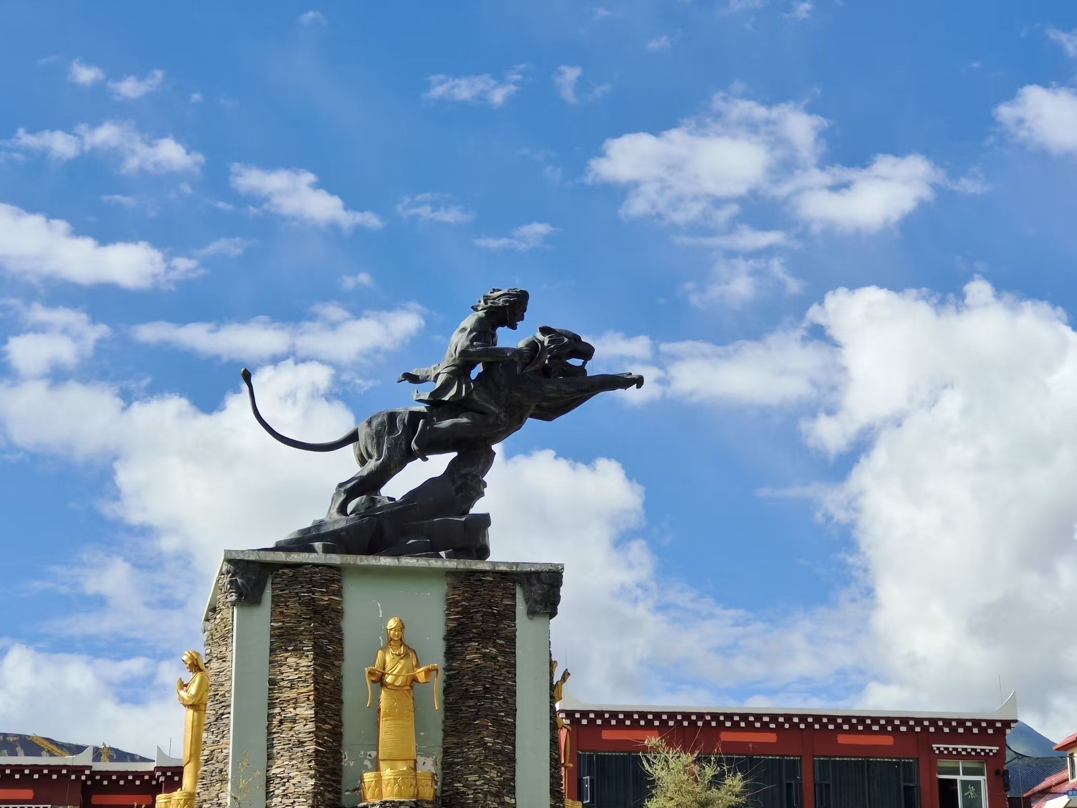霍尔广场旅行图片 3