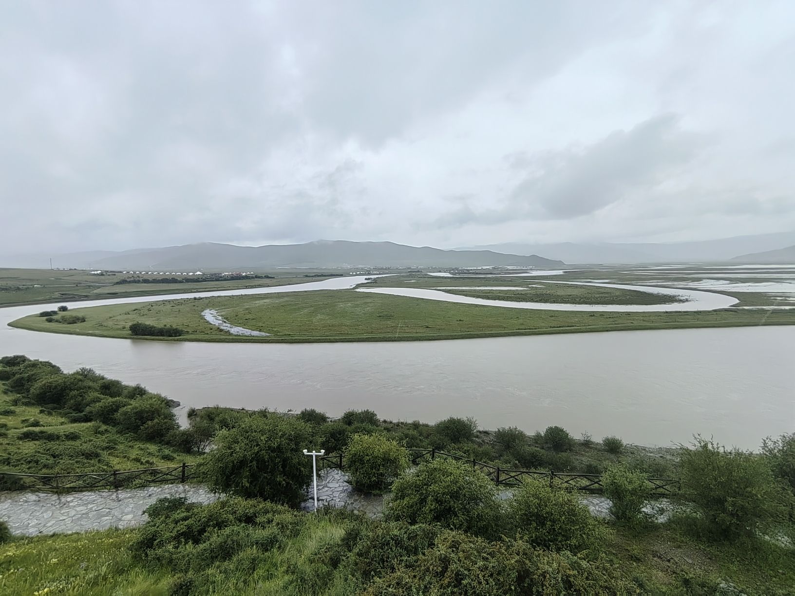 月亮湾(暂停开放)旅行图片 2