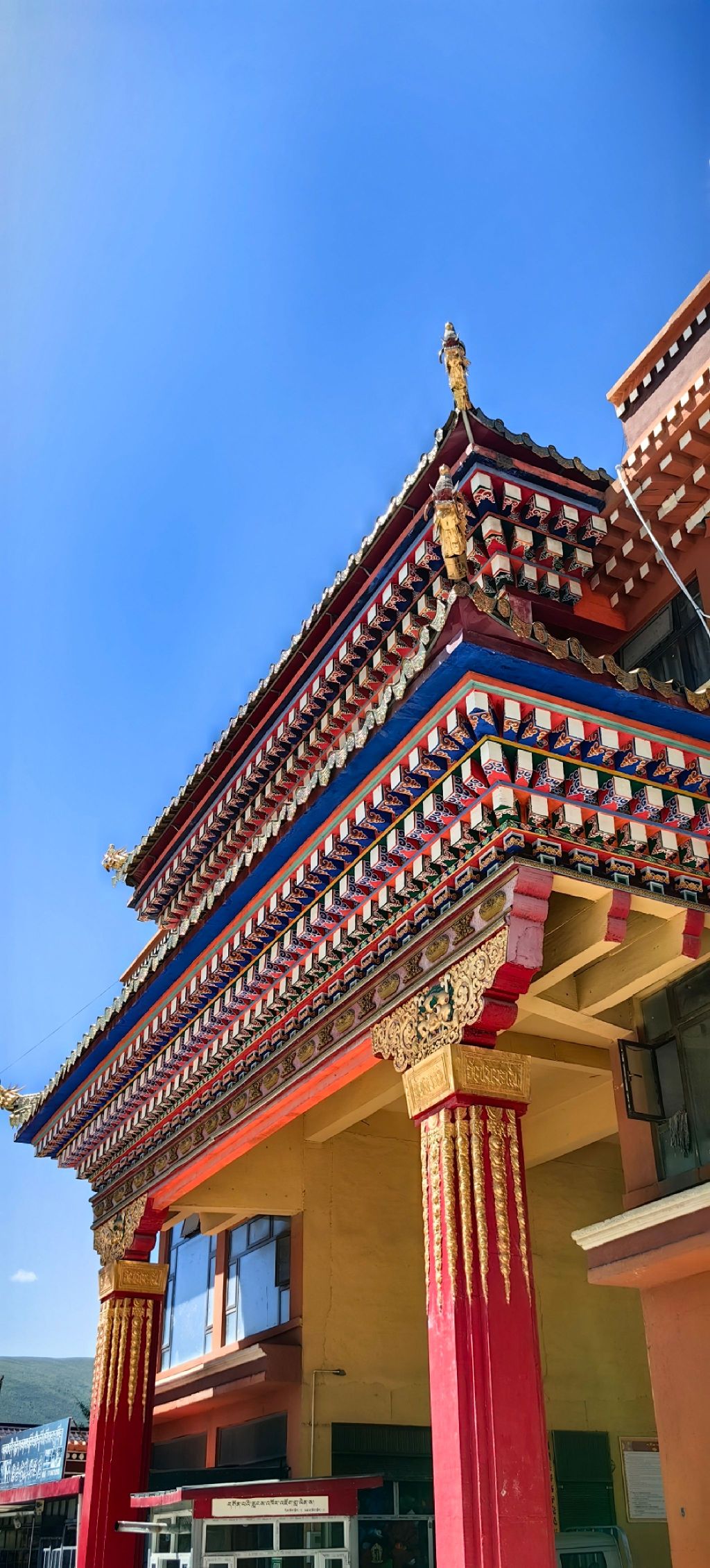 安多赛格寺佛法了胜院实景照片