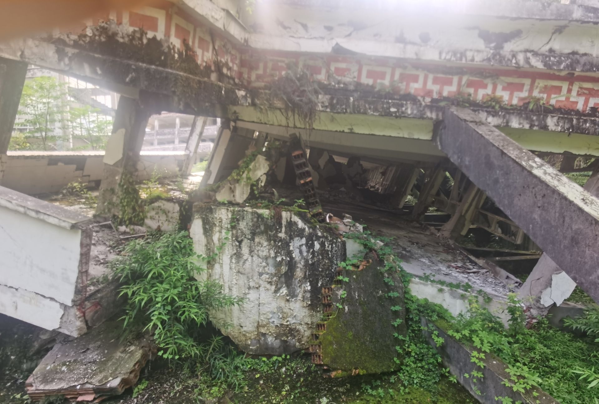 5·12汶川特大地震原国道213线遗址旅行图片 3