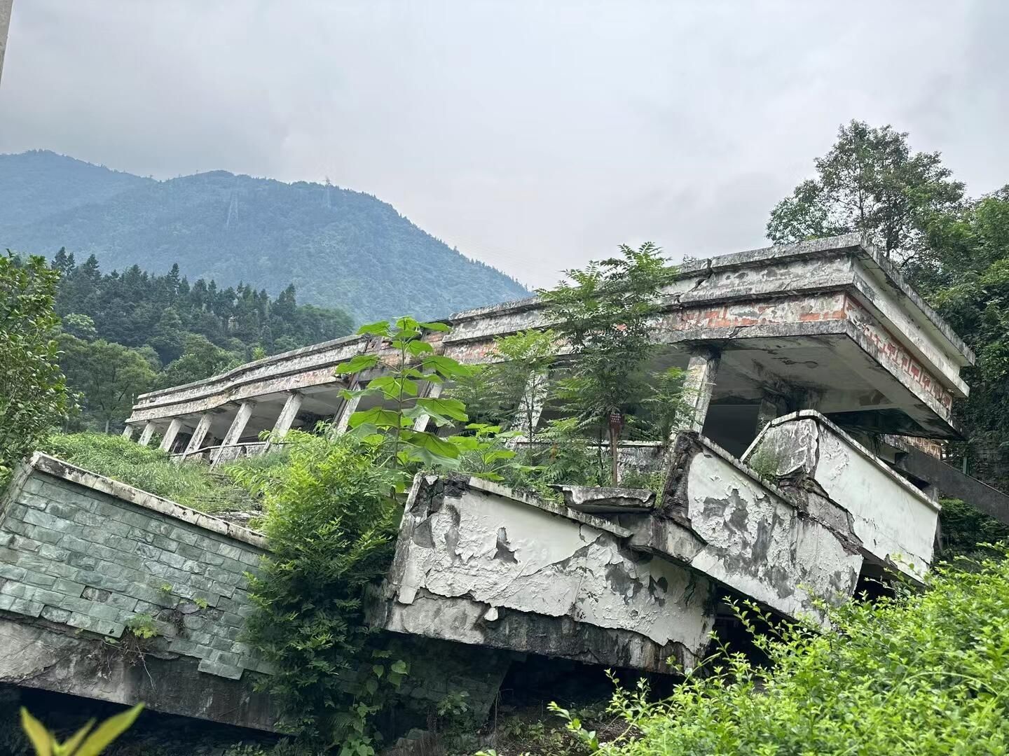 5·12汶川特大地震原国道213线遗址旅行图片 2