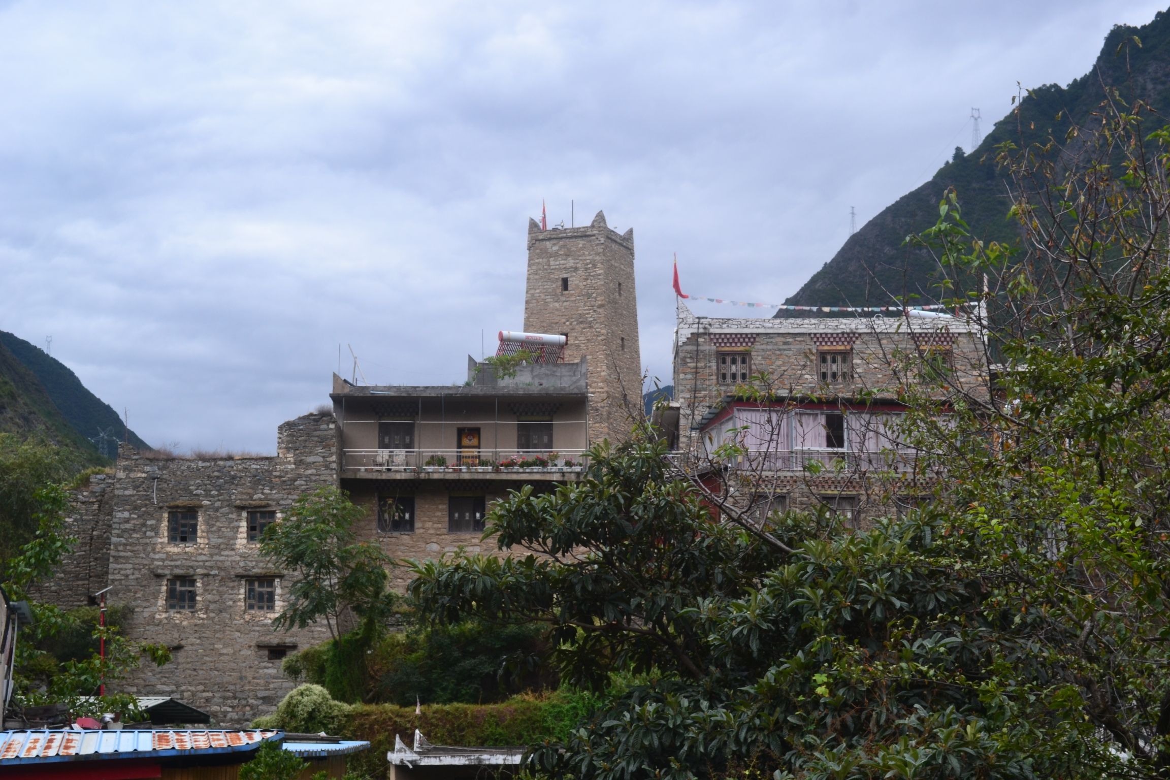 甘堡藏寨旅行图片 2