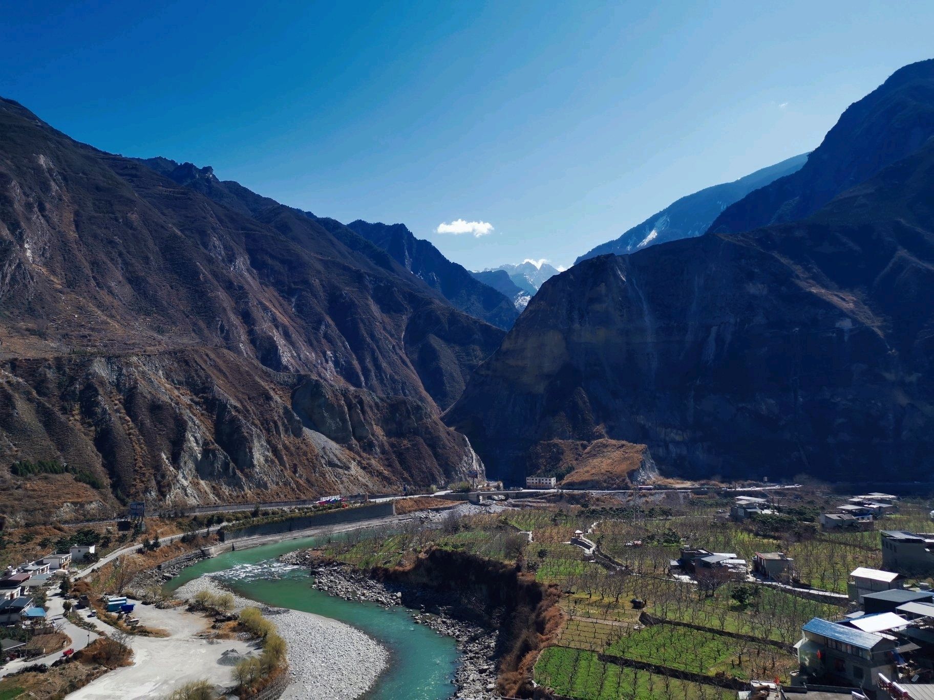 羌乡古寨牟托景区旅行图片 1