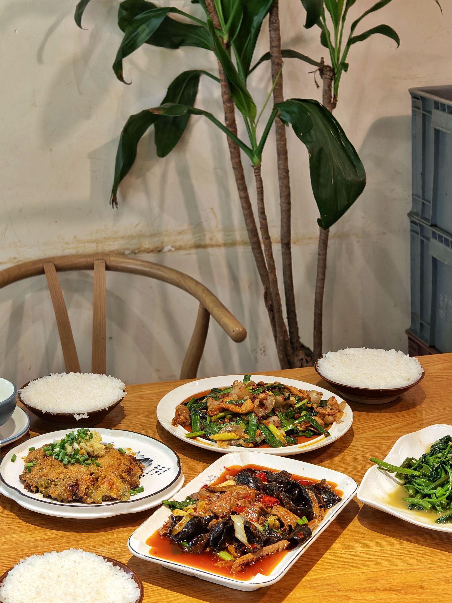 灯盏窝餐厅