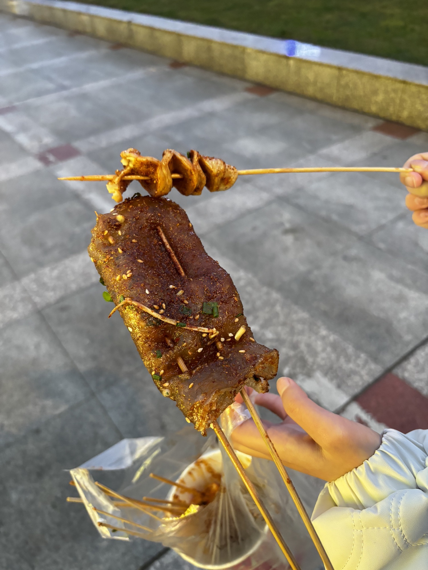 绵竹广场旅行图片 2