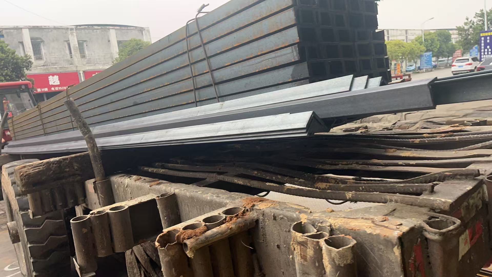 德阳腾飞钢材建材有限公司