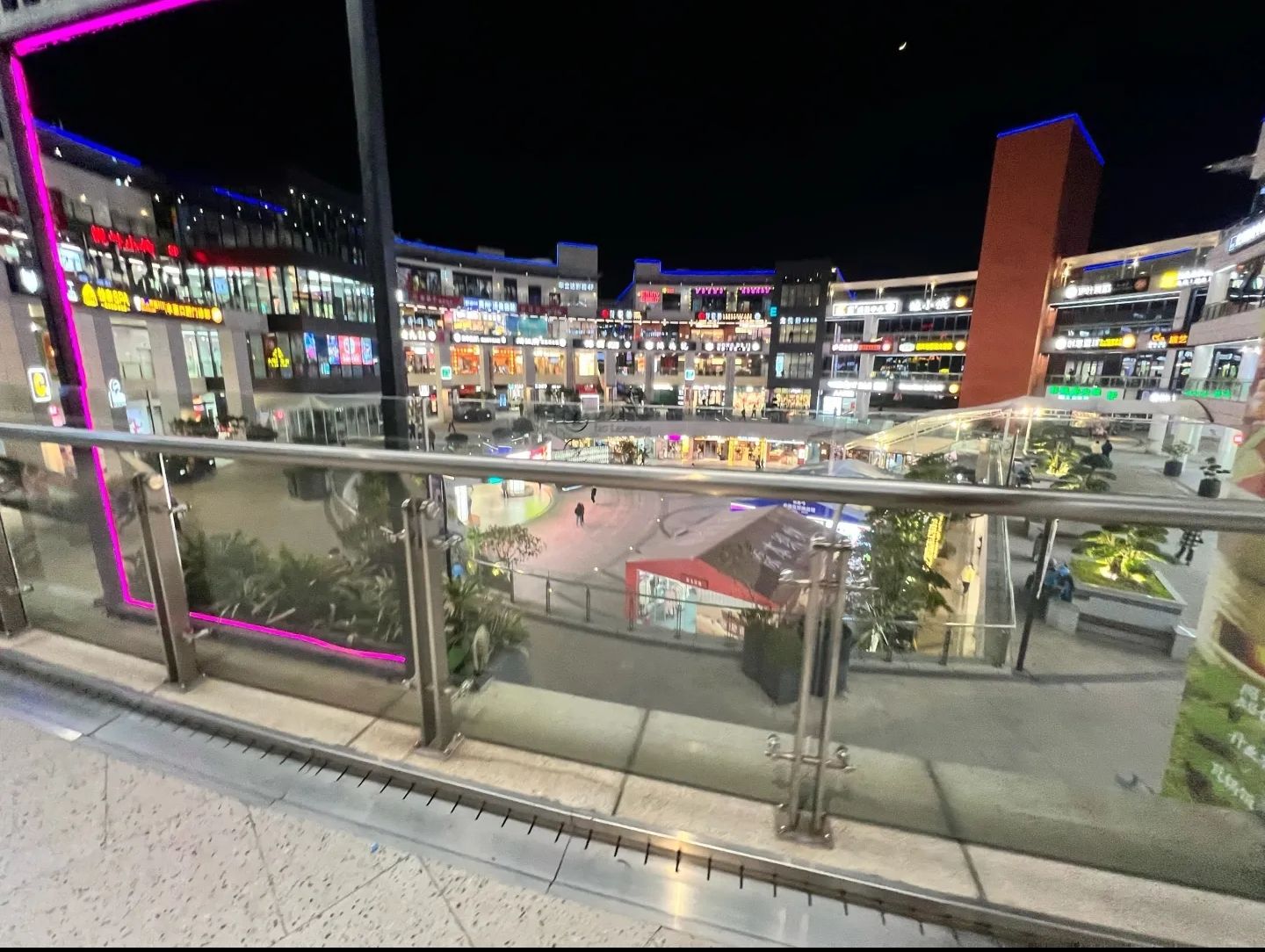 浦江广场旅行图片 3