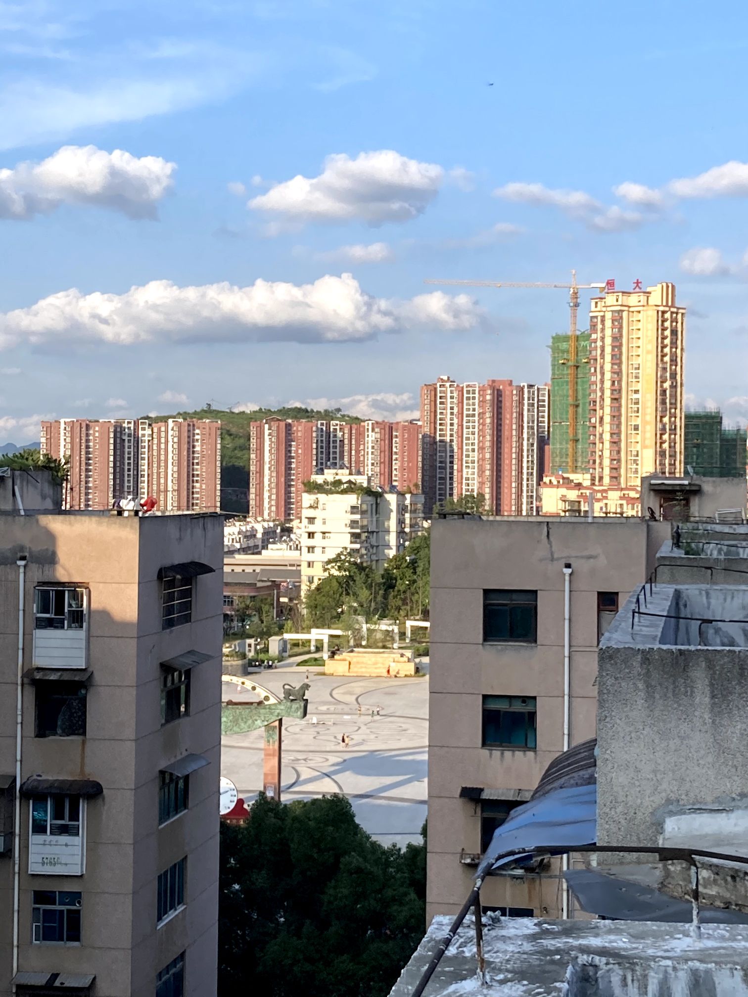振华广场的第2张图片的图片资料