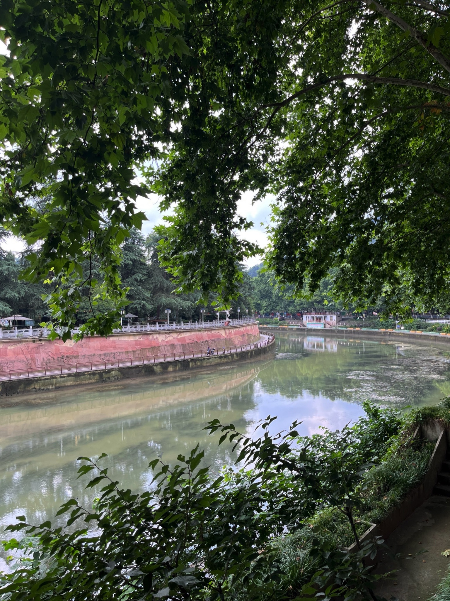 遵义纪念公园旅行图片 1
