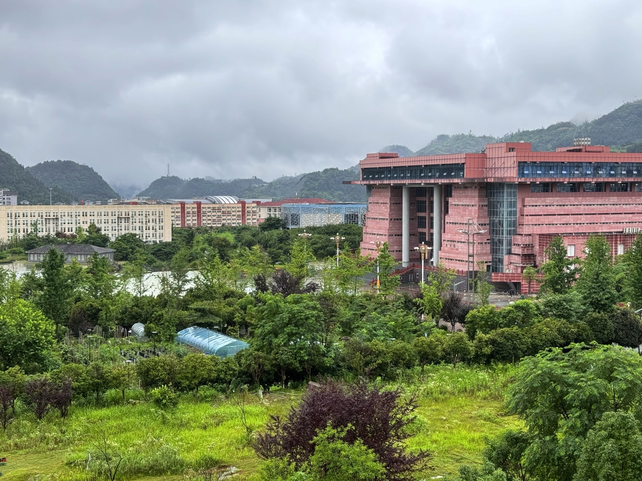 铜仁学院川硐校区