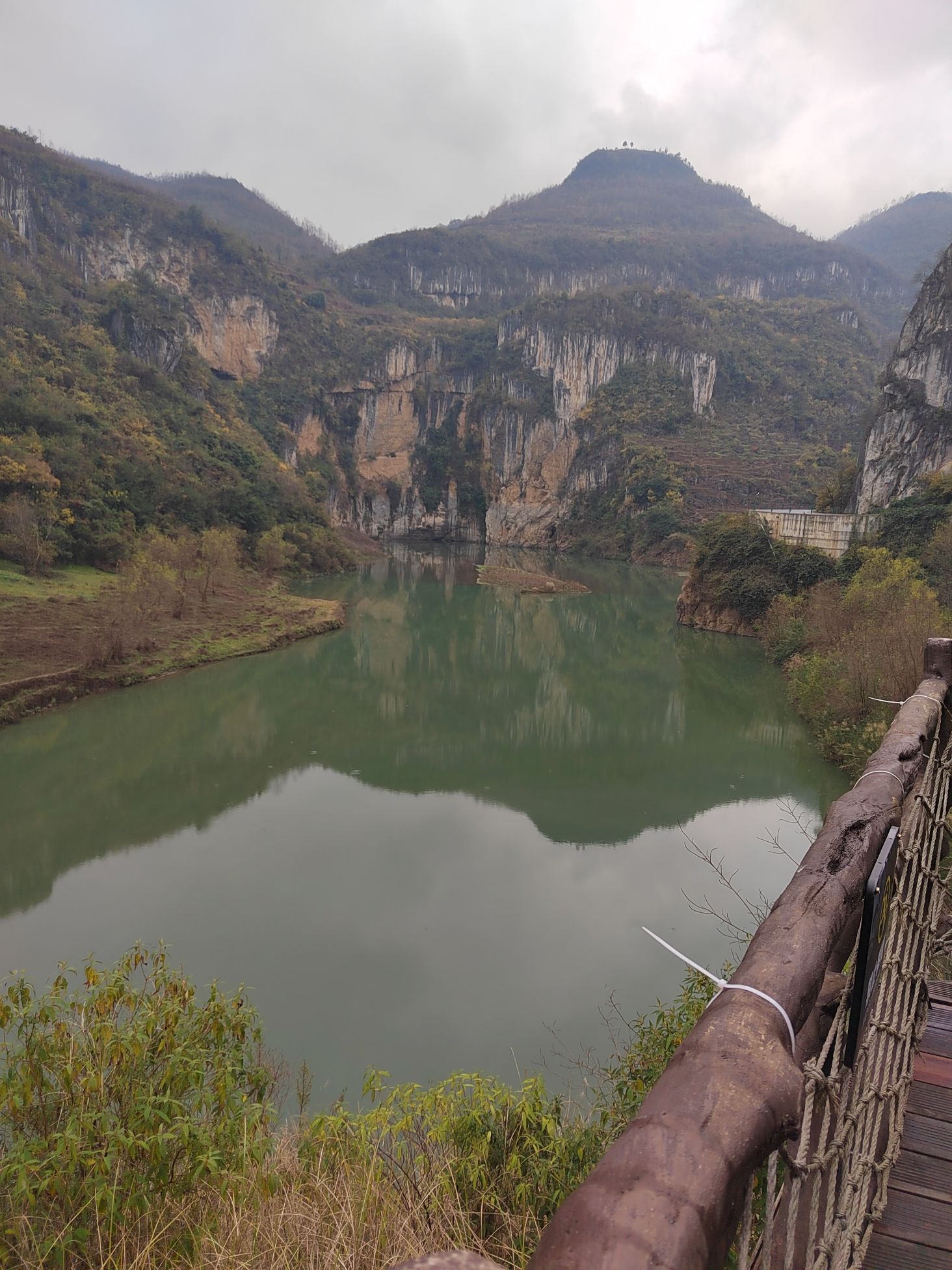 九洞天总溪河风景旅游区