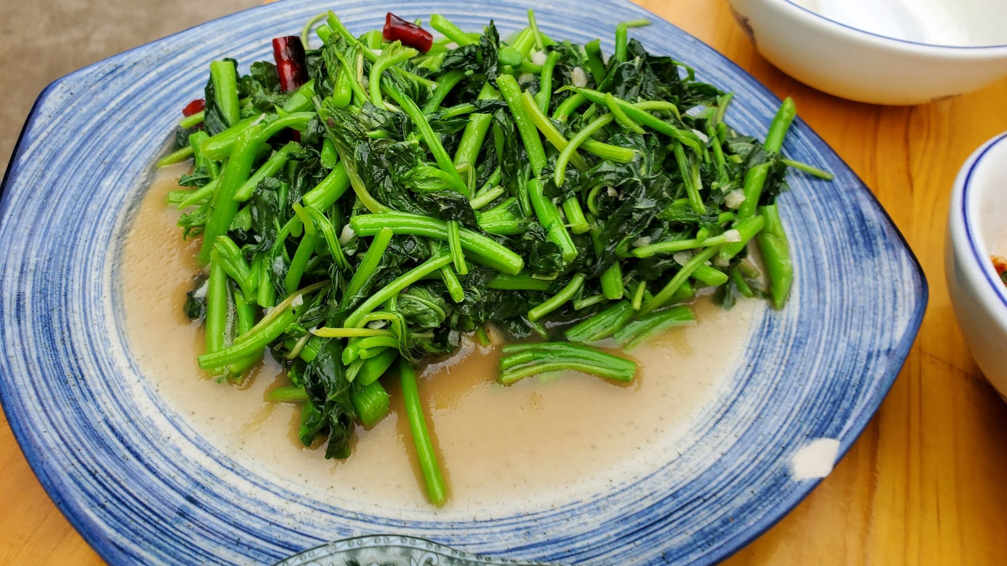 红河哈尼饭庄