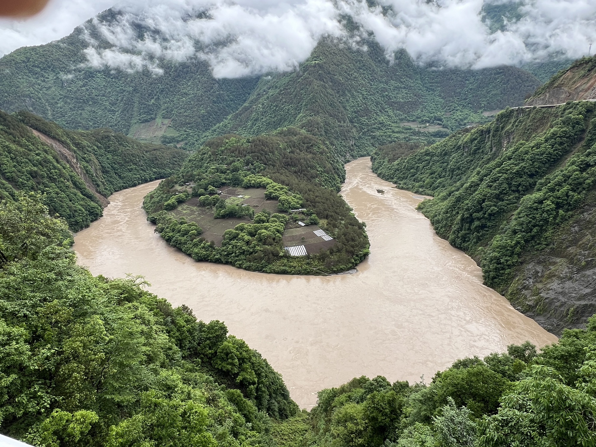 怒江大峡谷