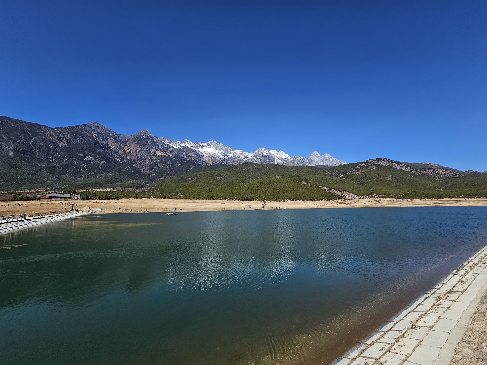 龙女湖