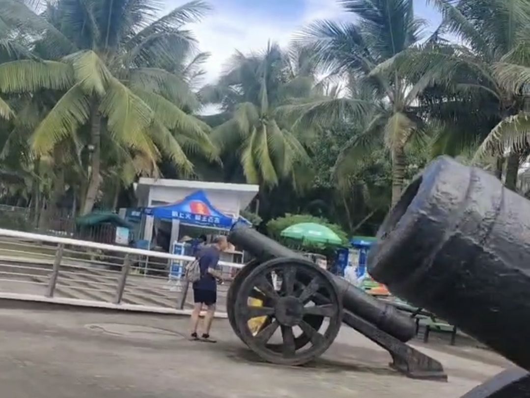假日海滩旅游区中天行露营地接待中心