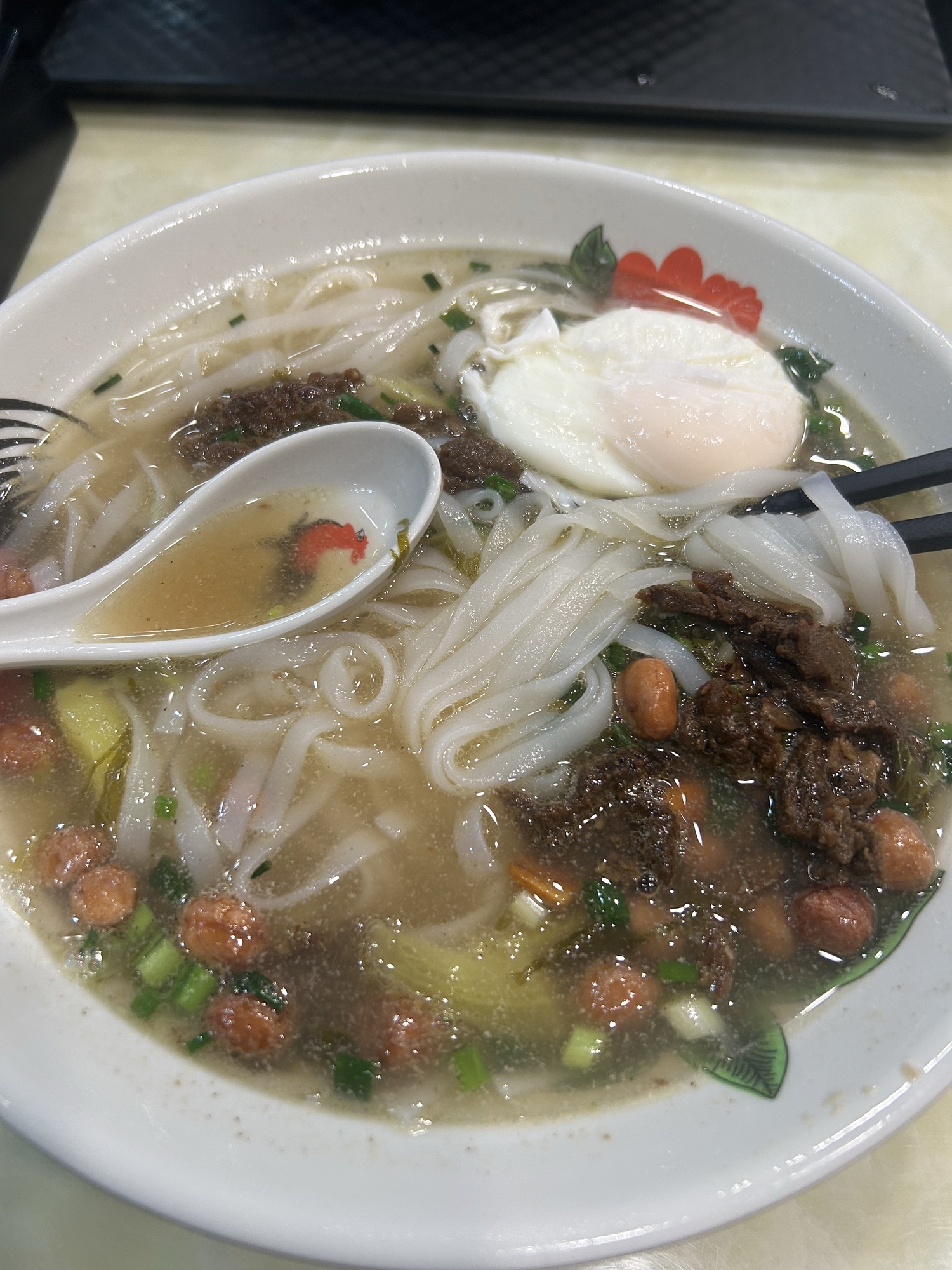 正味牛肉抱罗粉餐厅(昌茂店)