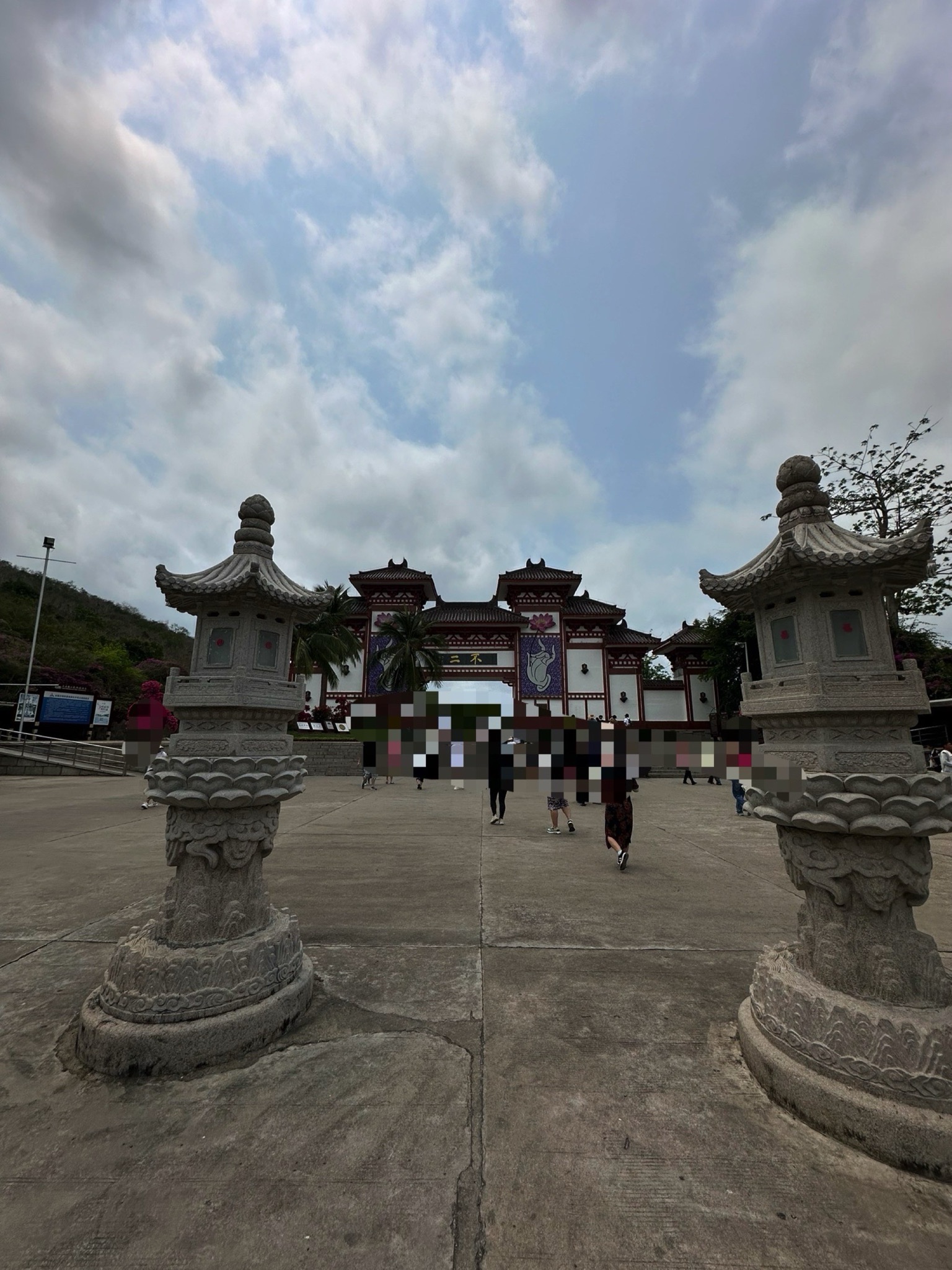南山文化旅游区-光明广场