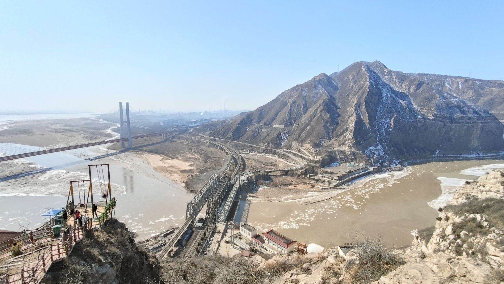 黄河龙门风景区旅行图片 1