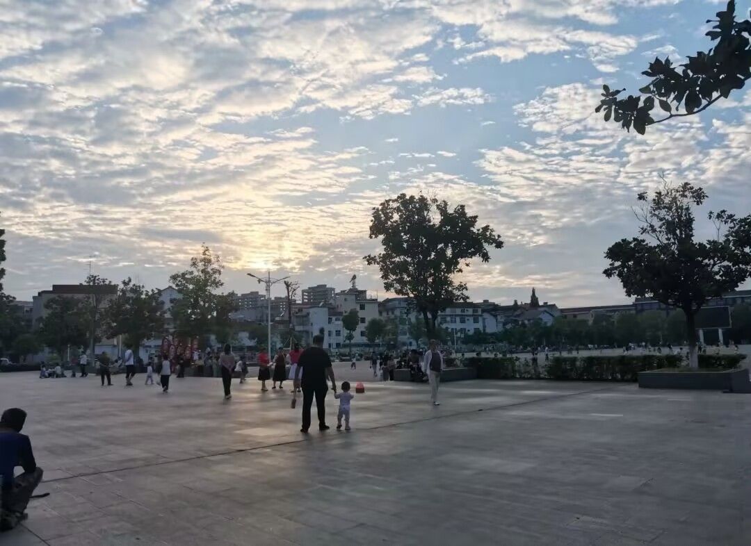 汉中市南郑区体育场