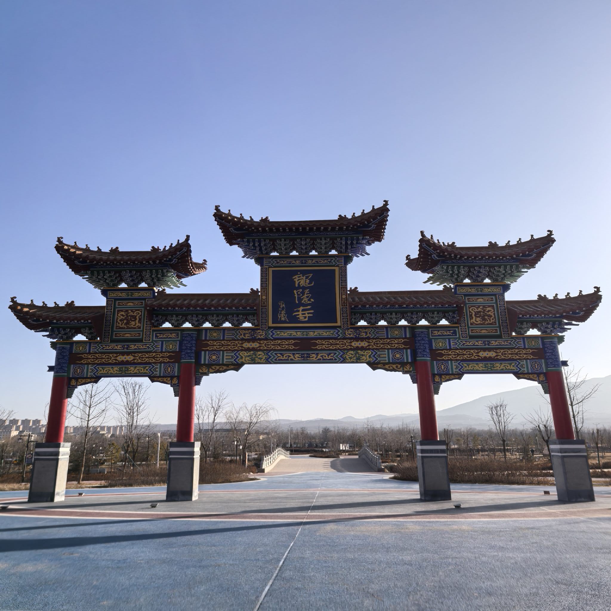 龙隐寺实景照片