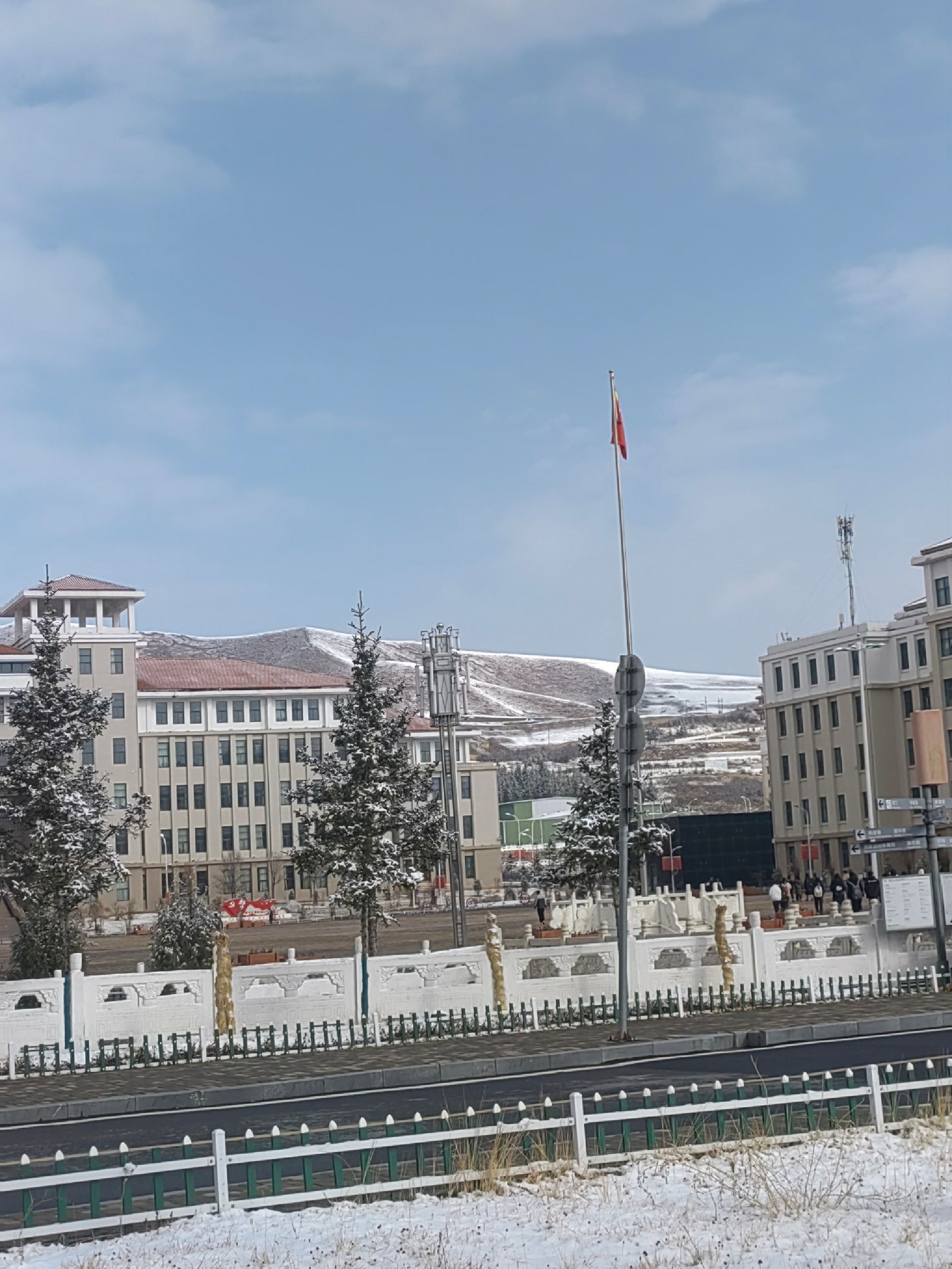 甘肃民族师范学院