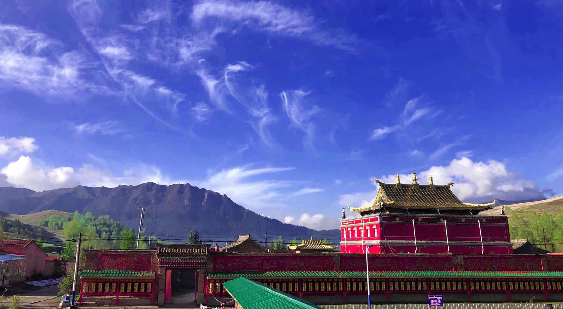 却藏寺实景照片
