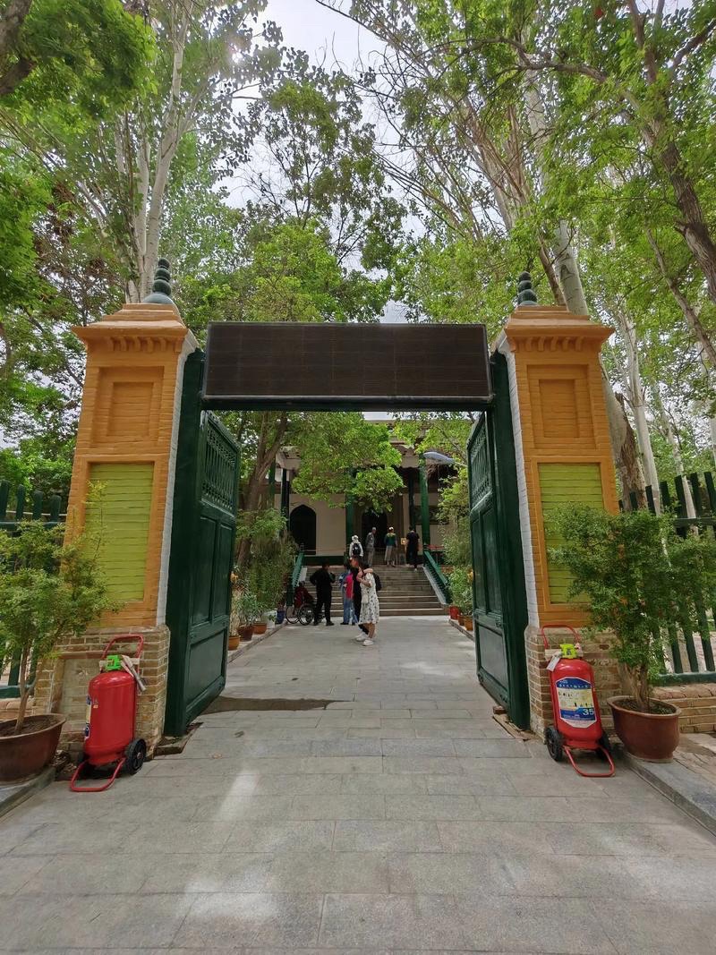 艾提尕尔广场景点图片