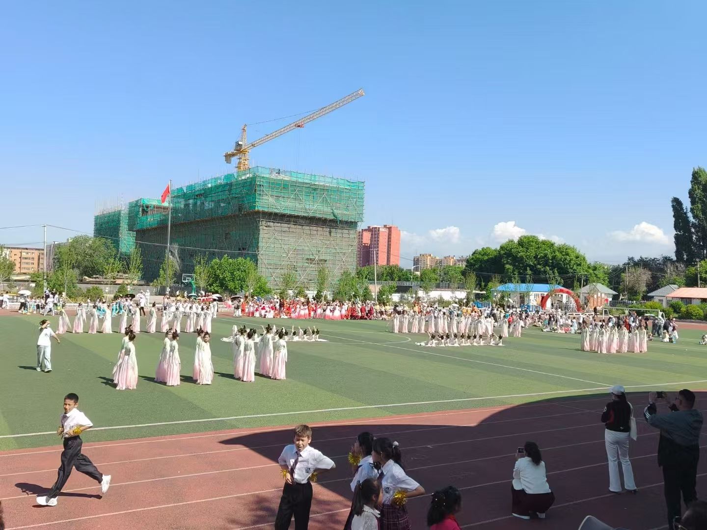 尼勒克县第二小学