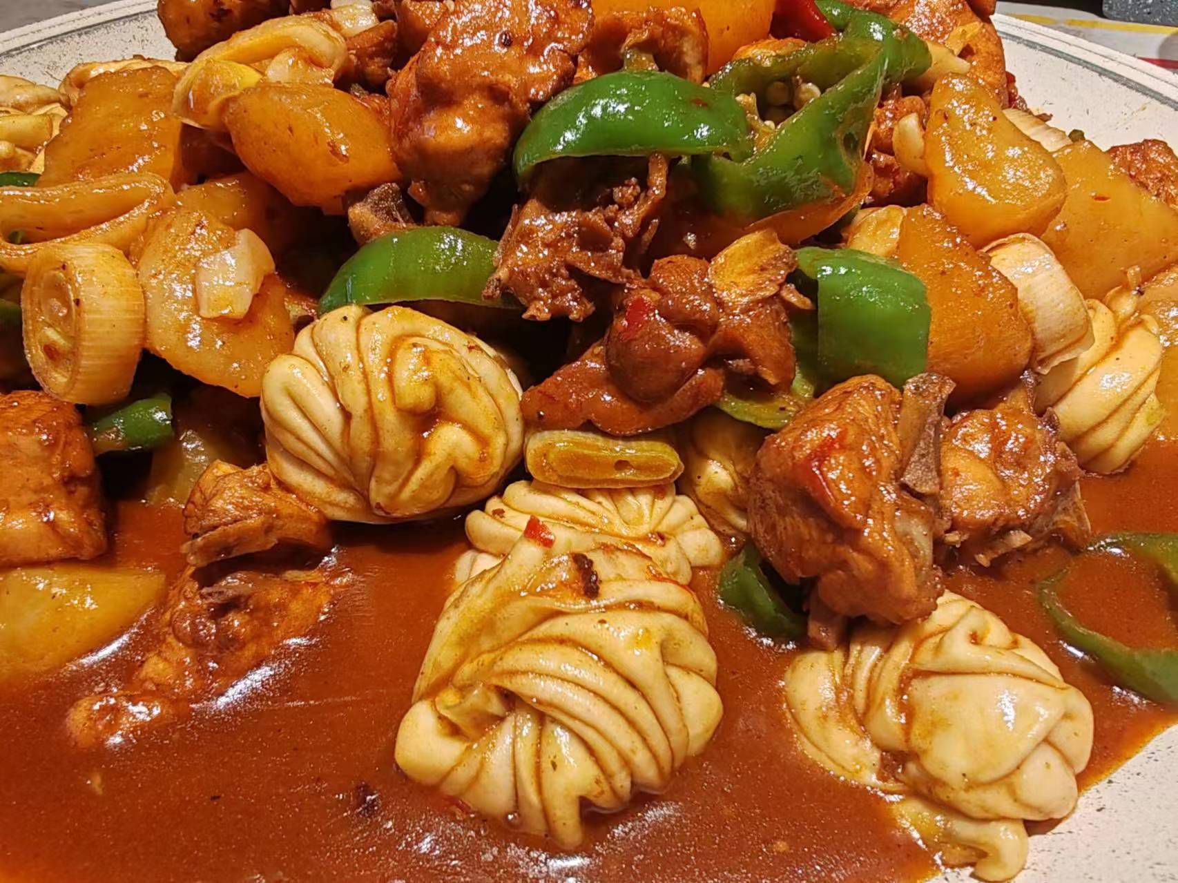 俭寨小公鸡乌鲁木齐东路店(新疆菜大盘鸡烧烤)