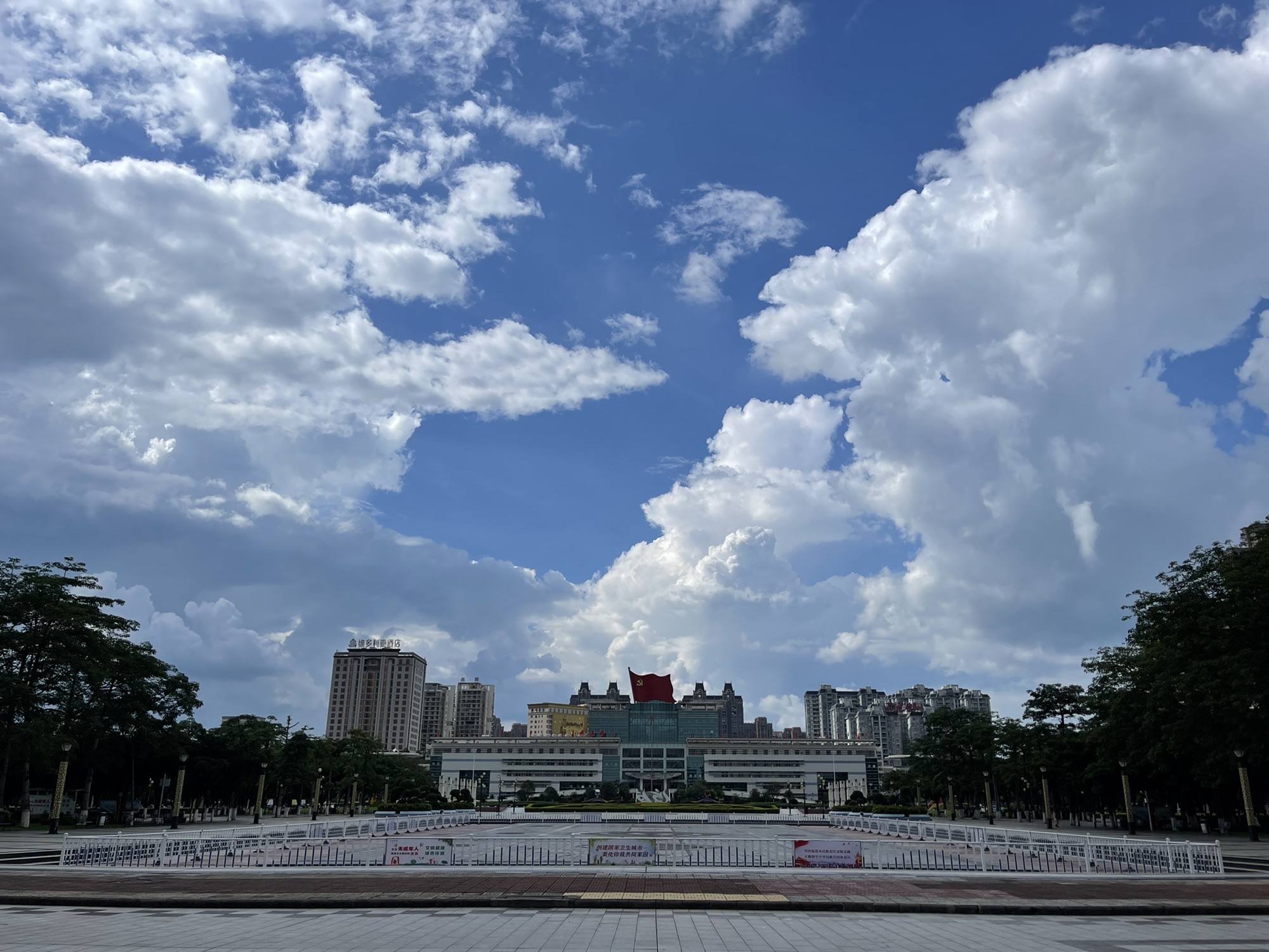 新世纪广场旅行图片 2