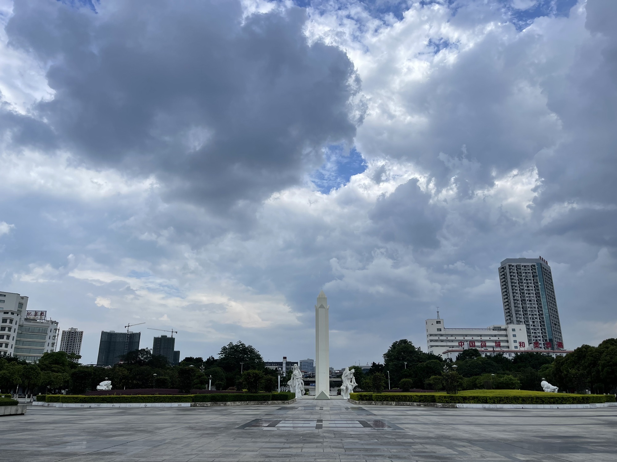 新世纪广场旅行图片 3