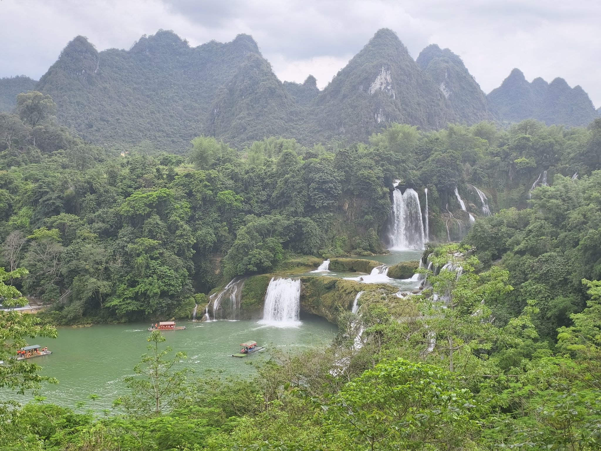 德天跨国瀑布景区旅行图片 3